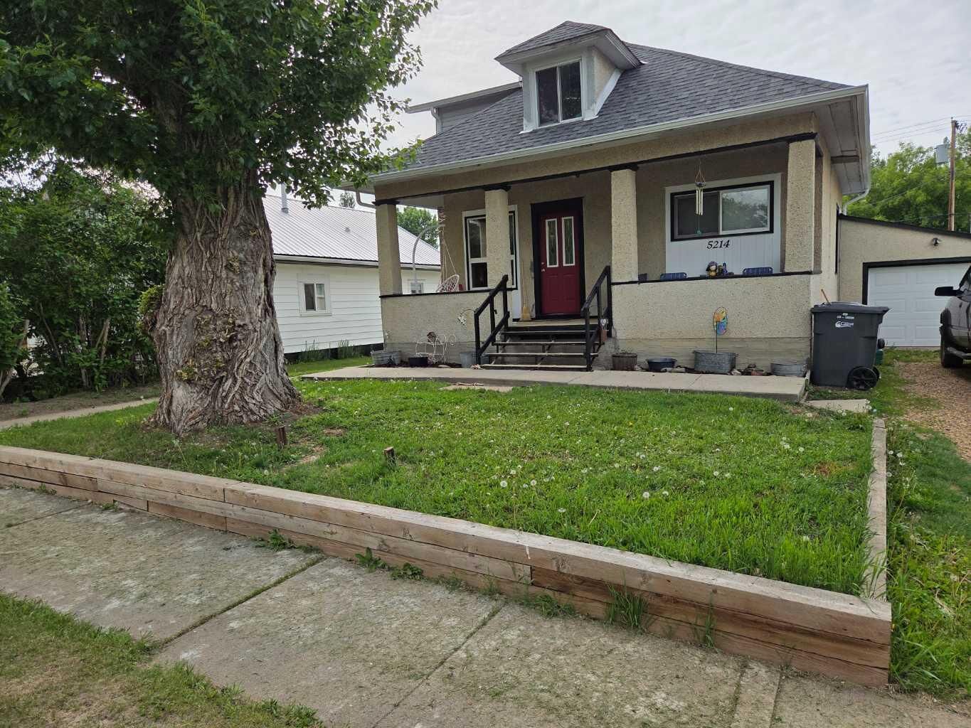 Property Photo: 5214 50 Street AB T0C 0X0