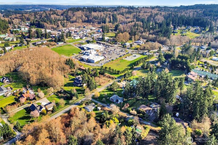 Property Photo:  8  Dutch Hollow Drive  WA 98249 