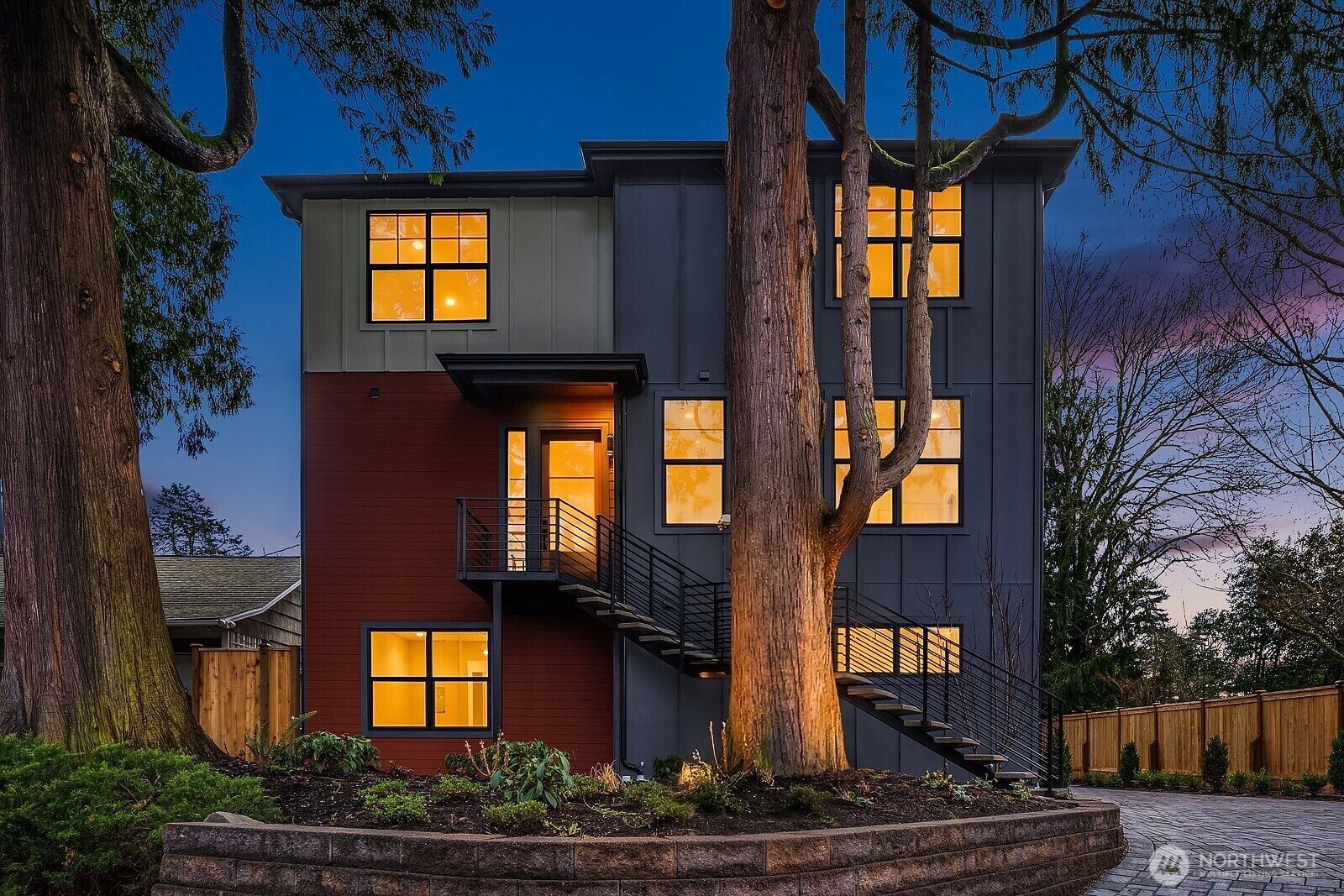 Property Photo: 2615 NE 87th Street WA 98115