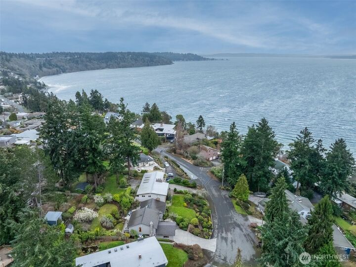Property Photo:  11818  Marine View Drive SW  WA 98146 