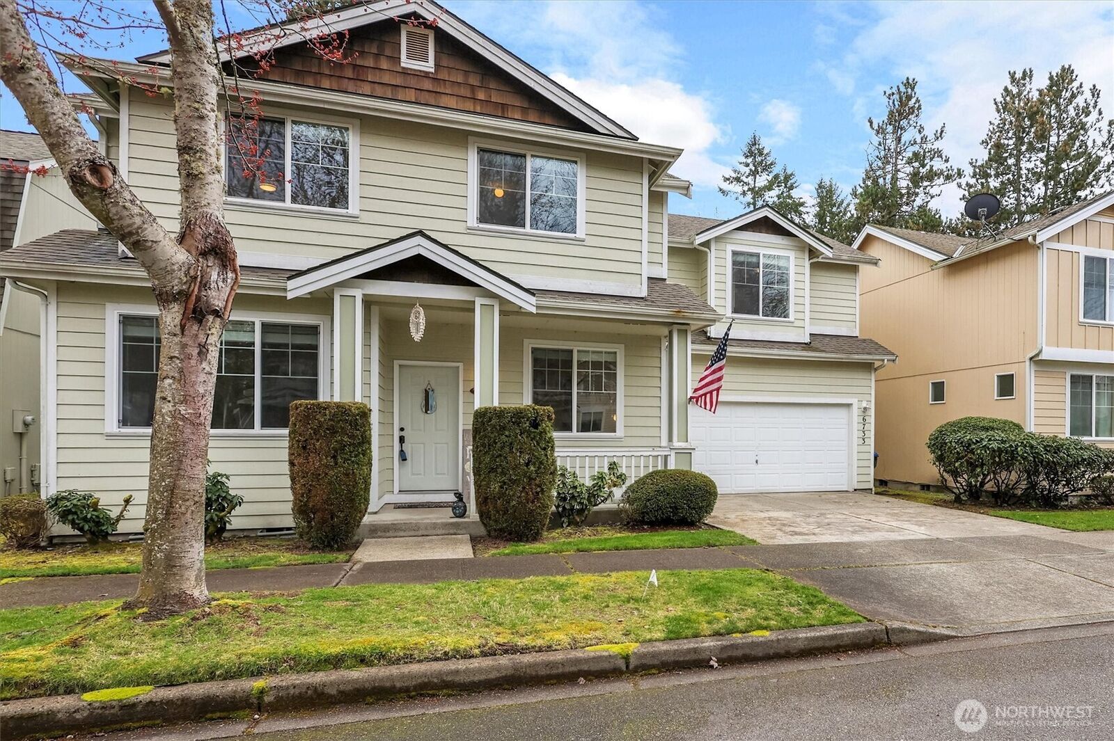 Property Photo: 6733 Steamer Drive SE WA 98513
