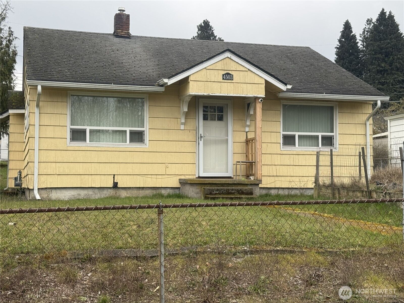 Property Photo:  4503 E E Street  WA 98404 