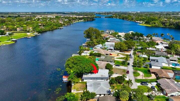 Property Photo: 6647 Paul Mar Drive FL 33462