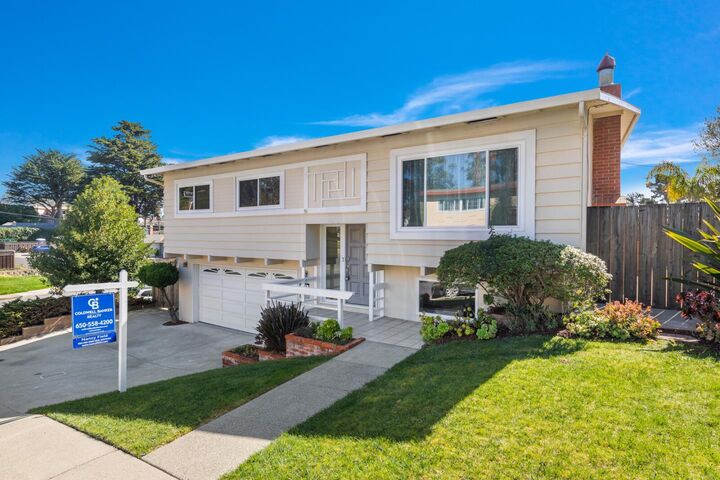 Property Photo:  101 Elmwood Court  CA 94066 