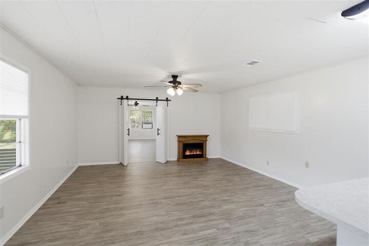 Property Photo:  5195 H Fountain Cemetery Road  LA 70661 