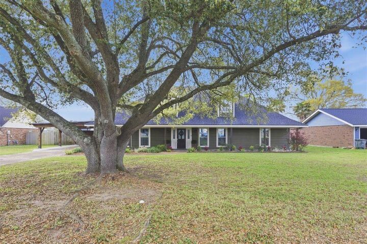 Property Photo:  1941 Nicolas Street  LA 70605 