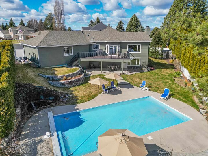 Property Photo:  6202 W Skagit Ct  WA 99208 