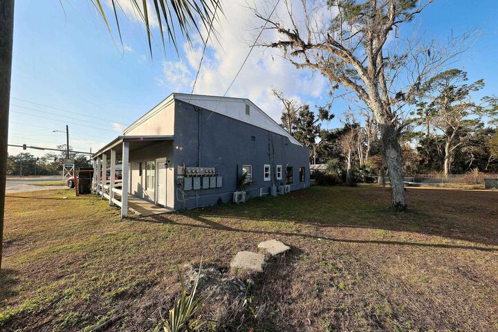 Property Photo: 808 W Main Street N/A FL 32347