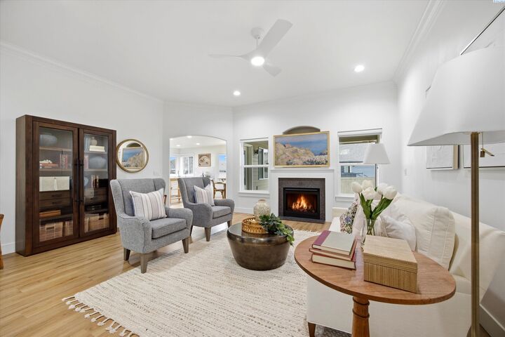 Property Photo:  1207 S Jefferson Street  WA 99338 