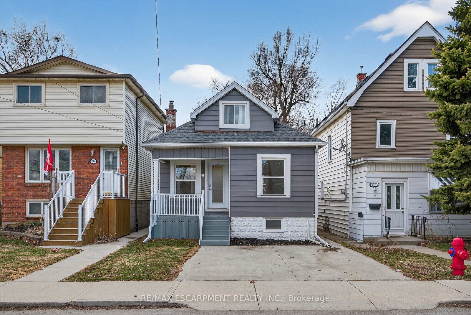 Property Photo: 8 East 23rd Street ON L8V 2W6