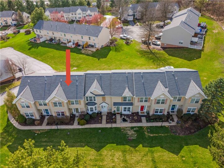 Property Photo: 1368 Meadowbrook Dr PA 15317