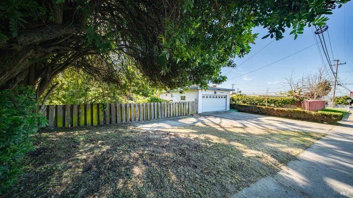 Property Photo:  1620 Stanton Avenue  CA 94806 