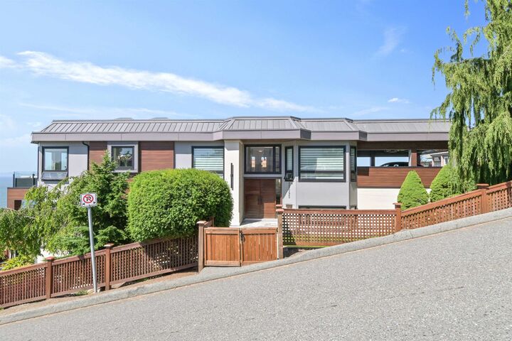 Property Photo: 15095 Royal Avenue BC V4B 1M1