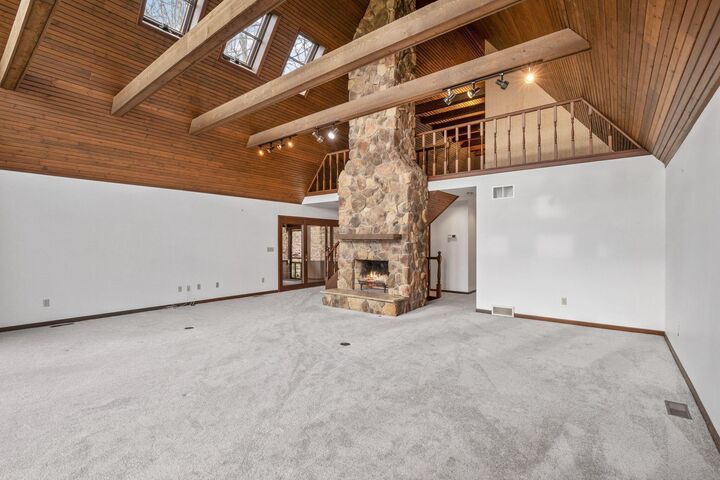 Property Photo:  1445 Londondale  OH 43055 