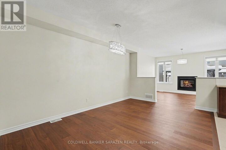 Property Photo:  622 Moorpark Avenue  ON K2M 0B6 