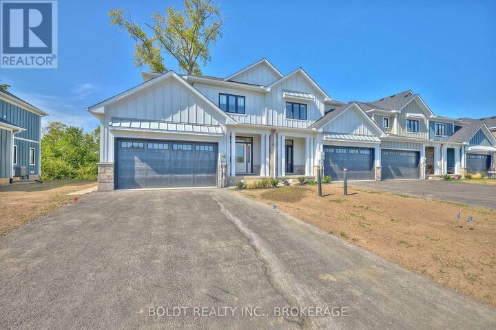 Property Photo: 552 Mississauga Avenue ON L2A 0G8