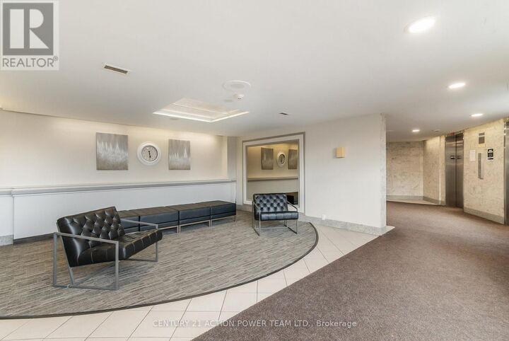 Photo de la propriété: 915 Elmsmere Road 1106 ON K1J 8H8