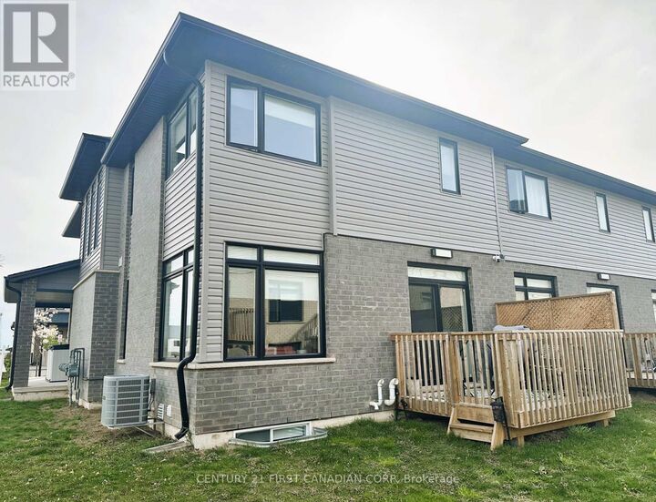 Property Photo:  3635 Southbridge Avenue 36  ON N6L 0G8 
