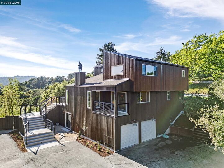 Property Photo:  1059 Lizann Dr  CA 94549 