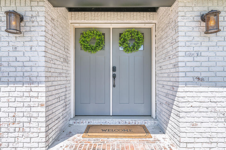 Property Photo:  837 Cardinal Street  FL 32547 