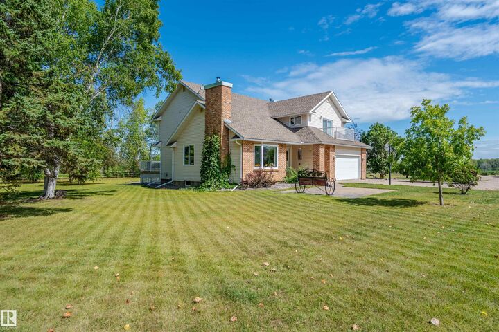 Property Photo: 60501 Range Road 451 AB T9N 2G6
