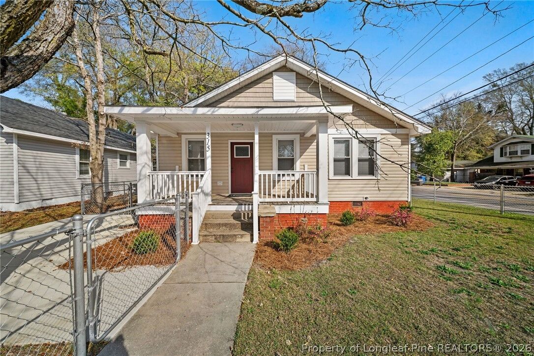 Property Photo:  315 Bryan Street  NC 28305 