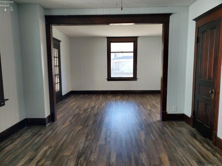 Property Photo:  236 Circular Street  OH 44883 