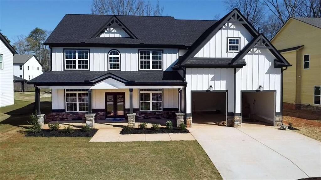 Property Photo:  1080 NE Eastview Road  GA 30012 