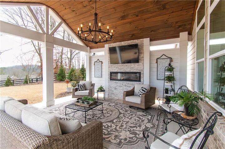 Property Photo:  226 Carmichael Drive  GA 30115 