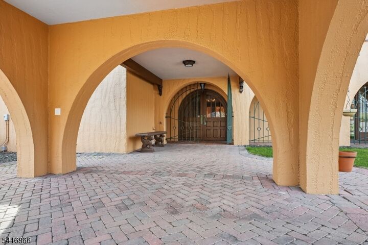 Property Photo:  9 Jonathan Smith Rd  NJ 07960 