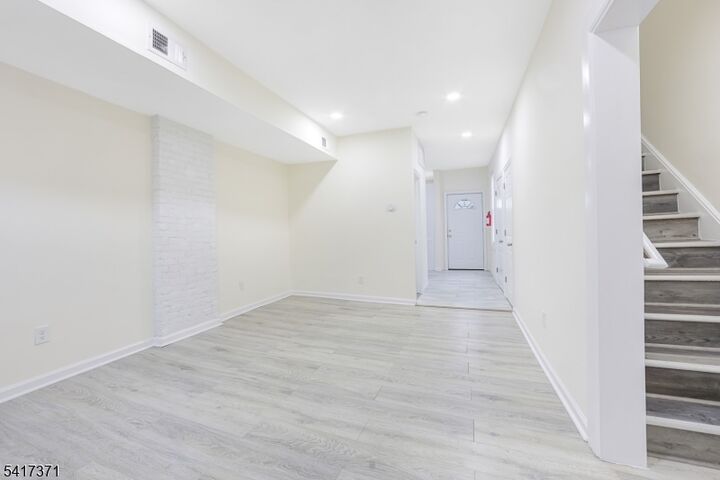 Property Photo:  88 Devon St  NJ 07032 