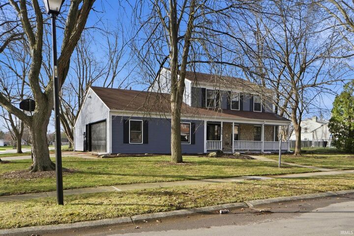 Property Photo:  7530 Glenoak Parkway  IN 46815 