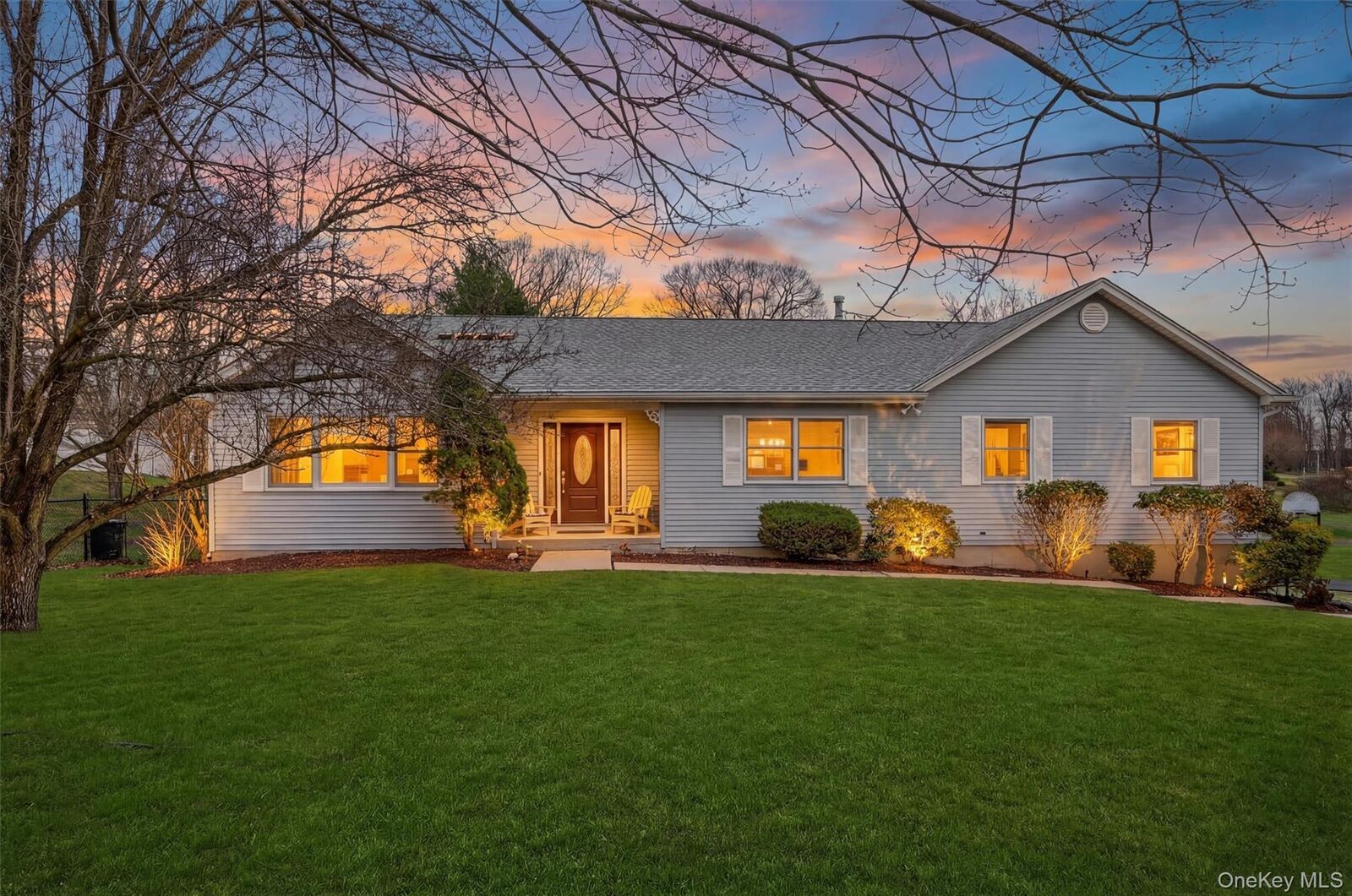 Property Photo:  10 Sloane Court  NY 10980 