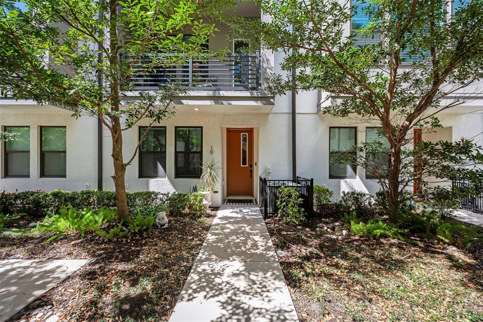 Property Photo:  2511 N Grady Avenue 19  FL 33607 