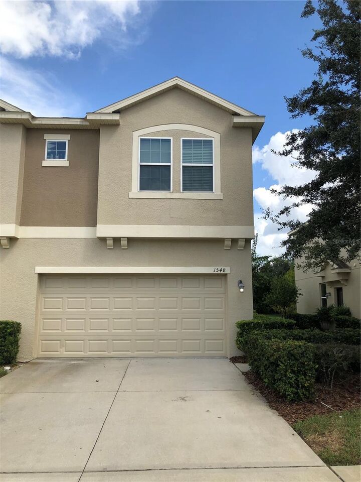Property Photo: 1548 Purple Plum Lane FL 32765