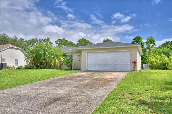 Property Photo: 2123 Ramsdale Drive SE FL 32909
