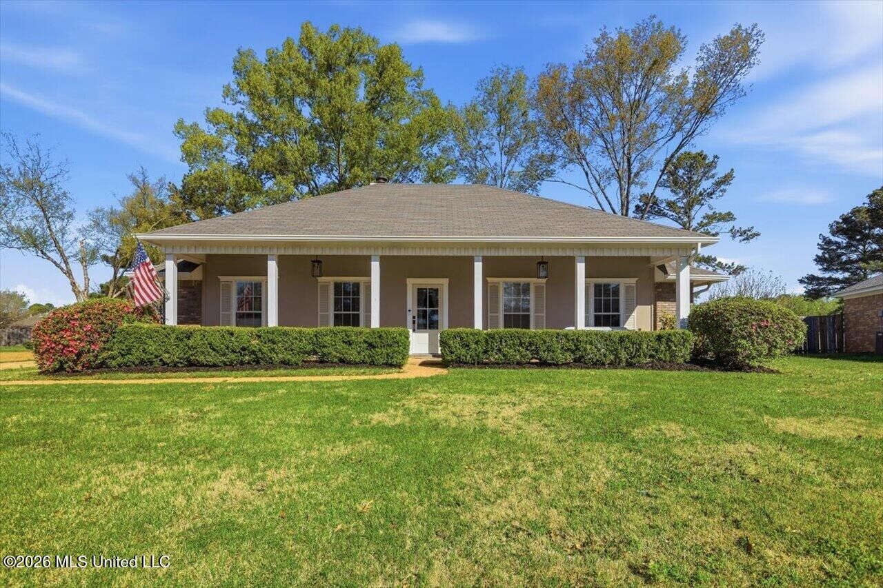 Property Photo:  209 Pine Place  MS 39110 