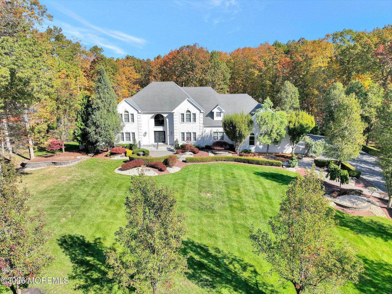 Property Photo:  16 Molsbury Lane  NJ 08510 