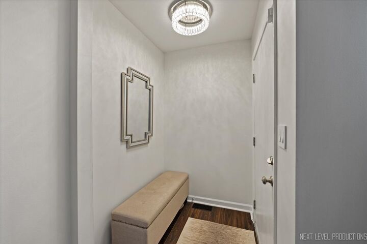 Property Photo:  292 Shadowbend Drive 292  IL 60090 