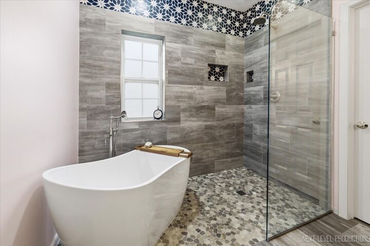 Property Photo:  822 Hamlet Street  IL 60510 