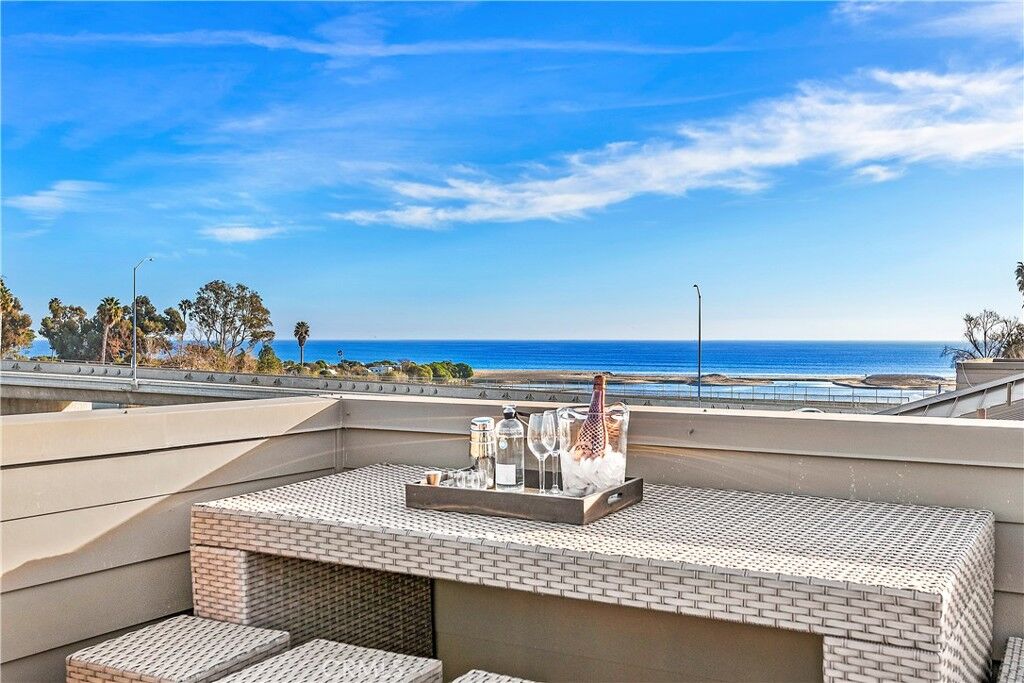 Property Photo:  1309 Doheny Way  CA 92629 