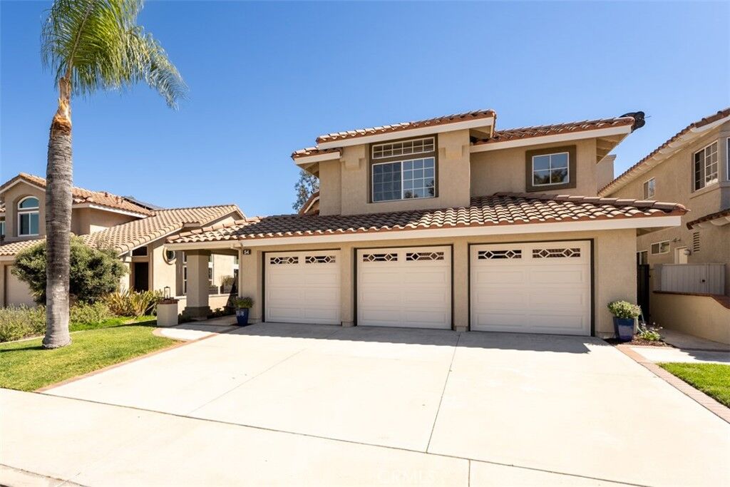 Property Photo:  54 Sillero  CA 92688 
