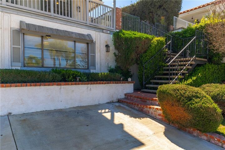 Property Photo:  22081 Village Way Drive  CA 92587 