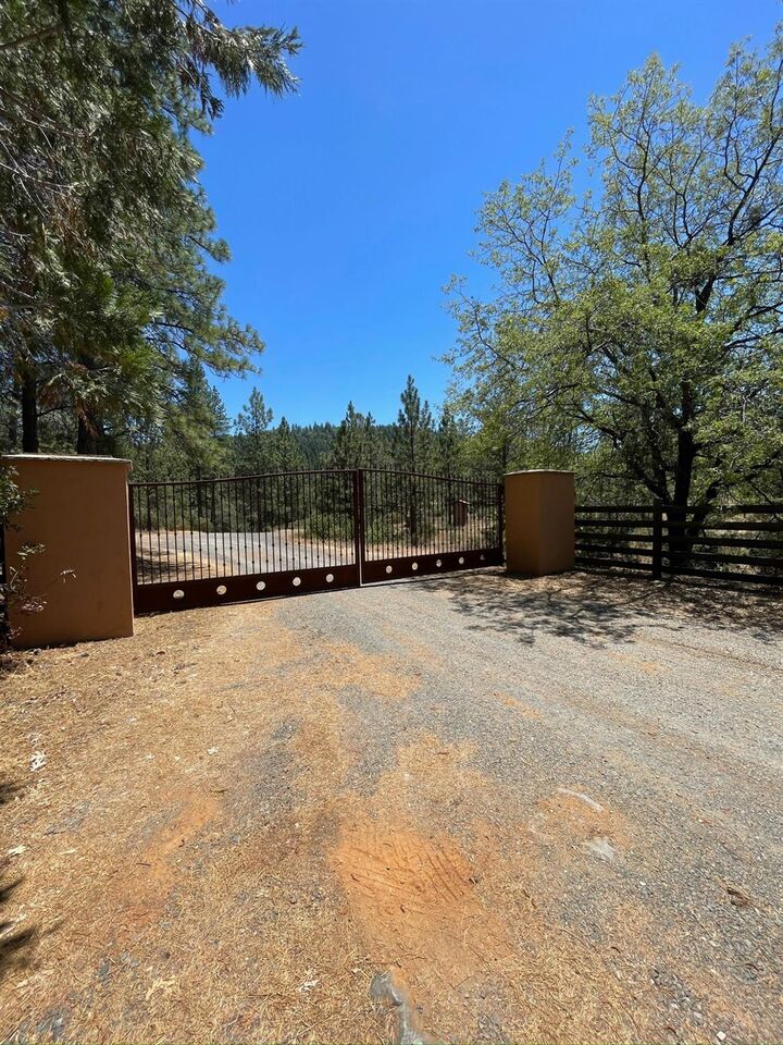 Property Photo: 10874 Marysville Road CA 95935