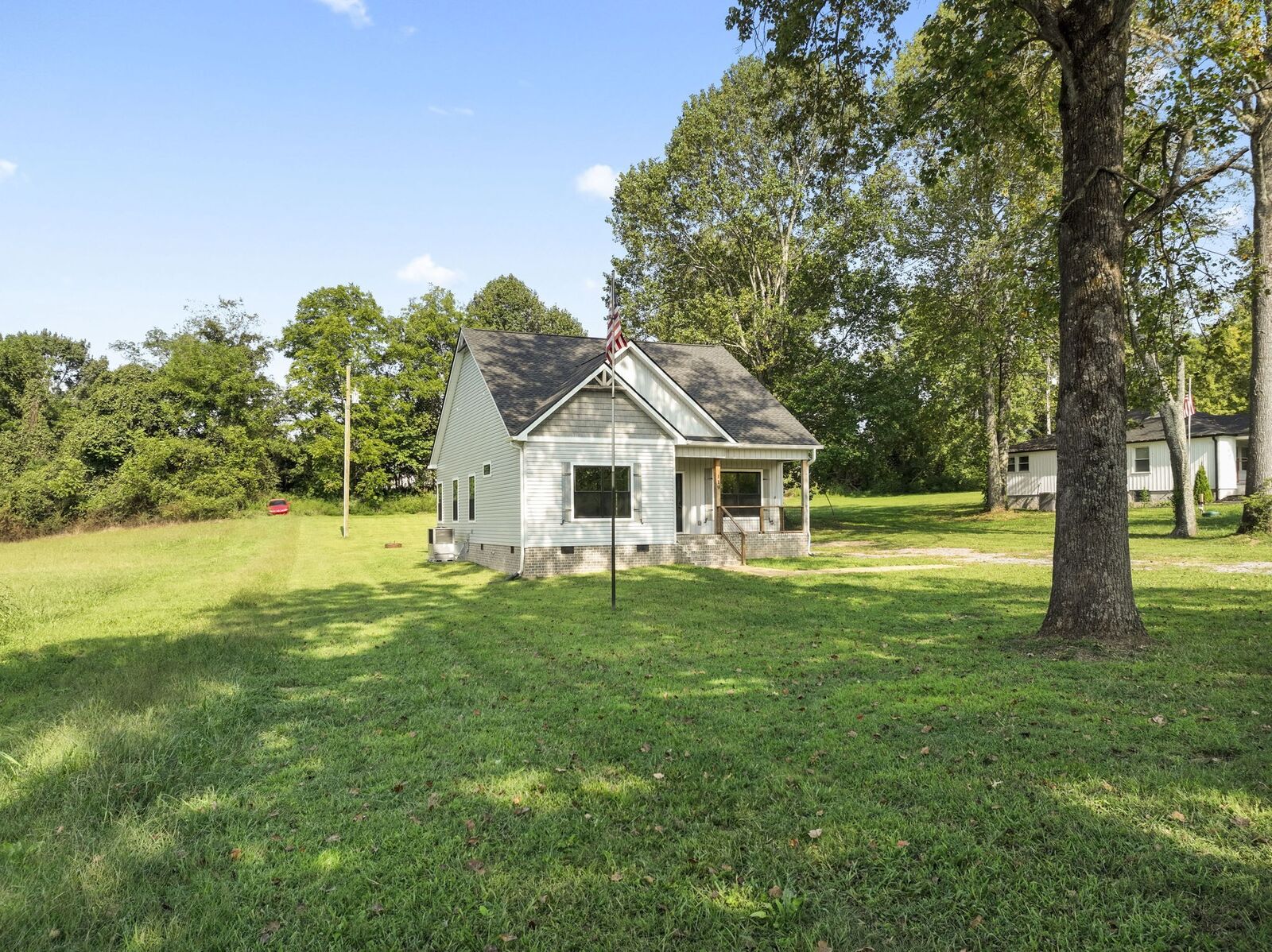 Property Photo:  119 Line St  TN 37110 