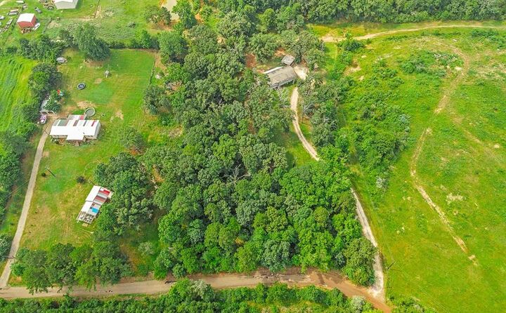 Property Photo:  1312 Cr 124  TX 75965 