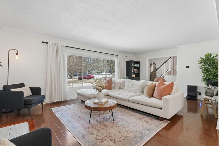 Property Photo:  4254 Duke Drive  MN 55345 