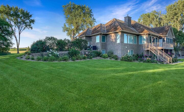 Property Photo: 1004 Wynstone Dr. SD 57038