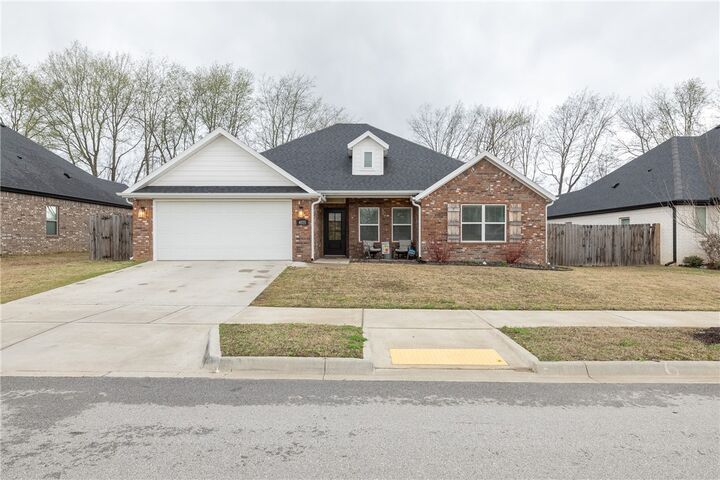 Property Photo:  4035 E Riverdale Drive  AR 72701 