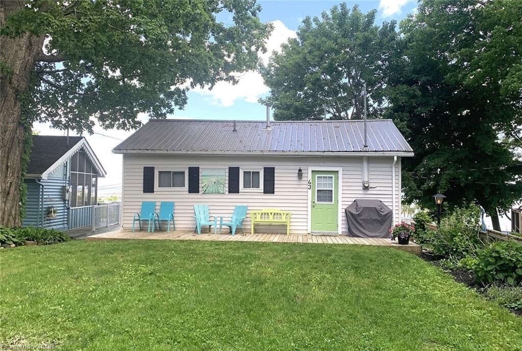 Property Photo: 43 Bucks Park ON N0A 1N0